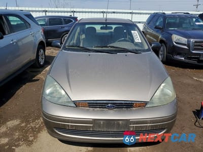 Piąte zdjęcie samochodu w środku: 2004 FORD FOCUS ZTS VIN:1FAFP38Z04W127558 - miniatura