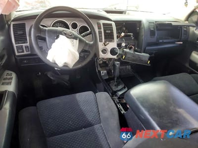 Zdjęcie 8 z 12 samochodu: 2007 TOYOTA TUNDRA DOUBLE CAB SR5 VIN:5TFBT54107X002882 - miniatura