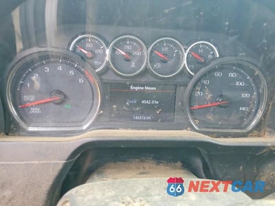 Zdjęcie 9 z 12 samochodu: 2019 CHEVROLET SILVERADO K1500 RST VIN:1GCUYEED9KZ391442 - miniatura
