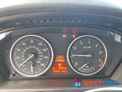 Zdjęcie 9 z 12 samochodu: 2011 BMW X5 XDRIVE35I VIN:5UXZV4C52BL740379 - miniatura