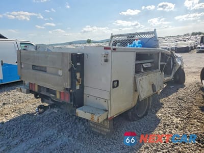 Trzecie zdjęcie samochodu z tyłu: 2016 FORD F350 SUPER DUTY VIN:1FDRF3G61GEC61518 - miniatura