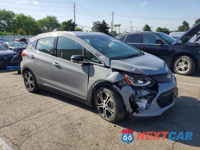 Czwarte zdjęcie samochodu z boku: 2021 CHEVROLET BOLT EV PREMIER VIN:1G1FZ6S07M4100541 - miniatura