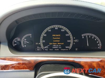 Zdjęcie 9 z 12 samochodu: 2011 MERCEDES-BENZ S 550 4MATIC VIN:WDDNG8GB8BA362149 - miniatura