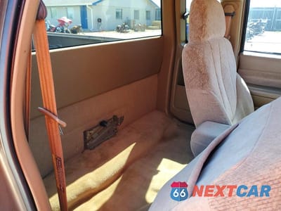 Zdjęcie 10 z 12 samochodu: 2002 GMC SONOMA VIN:1GTCS19W128194336 - miniatura