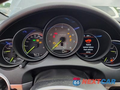 Zdjęcie 9 z 13 samochodu: 2015 PORSCHE CAYENNE S HYBRID VIN:WP1AE2A2XFLA53845 - miniatura