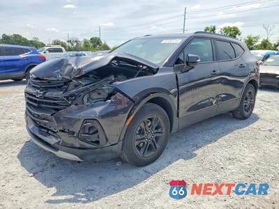 2021 CHEVROLET BLAZER 3GNKBCRS4MS545617 - główne zdjęcie licytacji z USA - miniatura