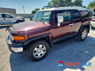 2007 TOYOTA FJ CRUISER BASE JTEBU11F970036345 - główne zdjęcie licytacji z USA - miniatura