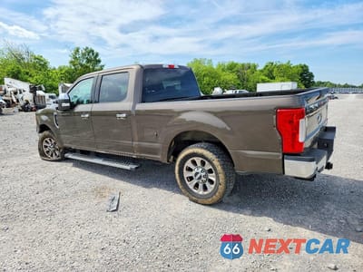 Drugie zdjęcie samochodu z przodu: 2017 FORD F250 SUPER DUTY VIN:1FT7W2A66HEE83469 - miniatura