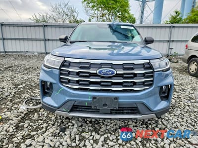 Piąte zdjęcie samochodu w środku: 2025 FORD EXPLORER ACTIVE VIN:1FMUK8DHXSGB01594 - miniatura