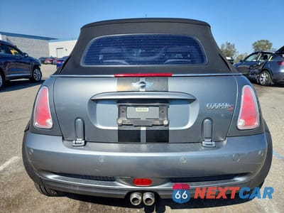 Zdjęcie 6 z 12 samochodu: 2006 MINI COOPER S VIN:WMWRH33536TK57022 - miniatura