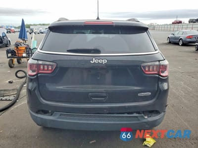 Zdjęcie 6 z 12 samochodu: 2018 JEEP COMPASS LATITUDE VIN:3C4NJCBBXJT182698 - miniatura
