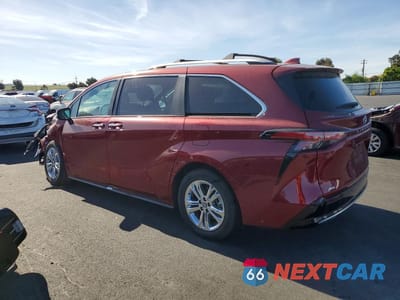 Drugie zdjęcie samochodu z przodu: 2023 TOYOTA SIENNA PLATINUM 7-PASSENGER VIN:5TDESKFC8PS085125 - miniatura