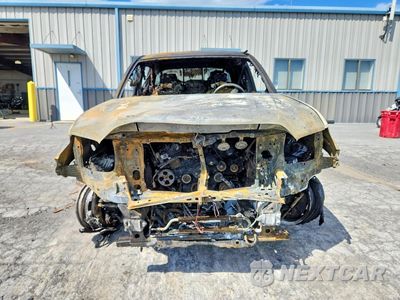 Piąte zdjęcie samochodu w środku: 2019 TOYOTA TACOMA SR5 V6 VIN:3TMCZ5ANXKM194997 - miniatura