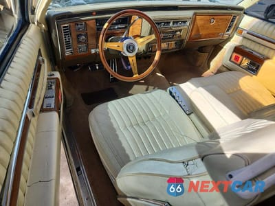 Zdjęcie 8 z 12 samochodu: 1981 CADILLAC DEVILLE VIN:1G6AD4793B9221338 - miniatura