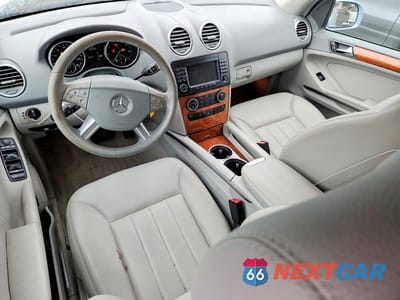 Zdjęcie 8 z 13 samochodu: 2007 MERCEDES-BENZ ML 350 VIN:4JGBB86E47A268439 - miniatura