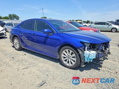 Czwarte zdjęcie samochodu z boku: 2018 TOYOTA CAMRY LE VIN:JTNB11HK4J3003464 - miniatura