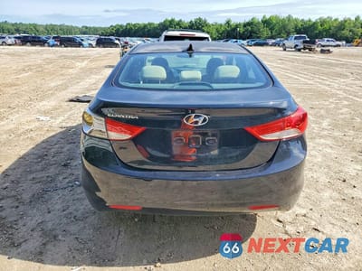 Zdjęcie 6 z 12 samochodu: 2013 HYUNDAI ELANTRA GLS VIN:5NPDH4AE4DH182404 - miniatura