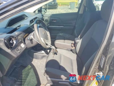 Zdjęcie 7 z 12 samochodu: 2016 TOYOTA PRIUS C TWO VIN:JTDKDTB36G1120881 - miniatura