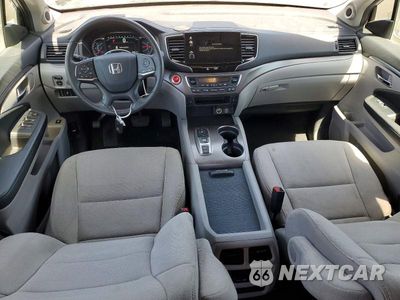 Zdjęcie 8 z 13 samochodu: 2021 HONDA PILOT EX VIN:5FNYF5H37MB041035 - miniatura