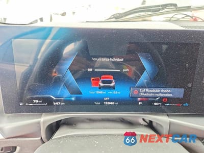 Zdjęcie 9 z 12 samochodu: 2025 BMW M340I VIN:3MW59FT02S8F82781 - miniatura
