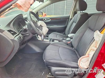 Zdjęcie 7 z 12 samochodu: 2018 NISSAN SENTRA SV VIN:3N1AB7AP0JL614315 - miniatura