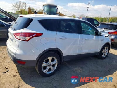 Trzecie zdjęcie samochodu z tyłu: 2015 FORD ESCAPE SE VIN:1FMCU0G77FUC34556 - miniatura
