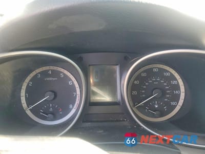 Zdjęcie 9 z 13 samochodu: 2017 HYUNDAI SANTA FE SE VIN:KM8SM4HF9HU181886 - miniatura