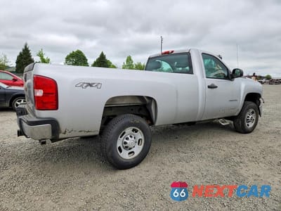 Trzecie zdjęcie samochodu z tyłu: 2012 CHEVROLET SILVERADO K2500 HEAVY DUTY VIN:1GC0KVCG9CZ116376 - miniatura