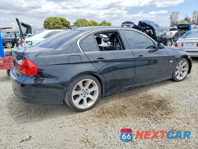 Trzecie zdjęcie samochodu z tyłu: 2006 BMW 330 I VIN:WBAVB33506AZ87174 - miniatura