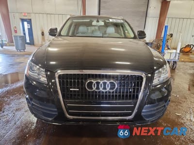 Piąte zdjęcie samochodu w środku: 2010 AUDI Q5 PREMIUM PLUS VIN:WA1LKAFP9AA107149 - miniatura