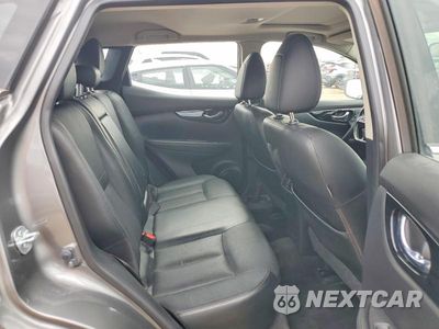 Zdjęcie 10 z 13 samochodu: 2017 NISSAN ROGUE SPORT SL VIN:JN1BJ1CR0HW104604 - miniatura