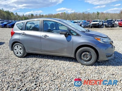 Czwarte zdjęcie samochodu z boku: 2017 NISSAN VERSA NOTE SV VIN:3N1CE2CP6HL374584 - miniatura