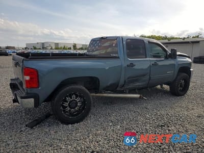 Trzecie zdjęcie samochodu z tyłu: 2013 CHEVROLET SILVERADO K2500 HEAVY DUTY LT VIN:1GC1KXC80DF245005 - miniatura