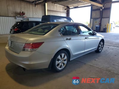 Trzecie zdjęcie samochodu z tyłu: 2010 HONDA ACCORD EXL VIN:1HGCP3F86AA029314 - miniatura