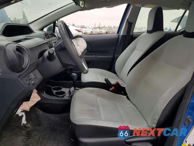Zdjęcie 7 z 12 samochodu: 2017 TOYOTA PRIUS C ONE VIN:JTDKDTB39H1595975 - miniatura