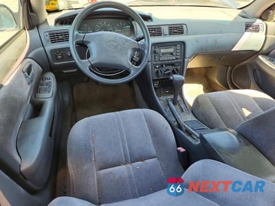 Zdjęcie 8 z 12 samochodu: 1999 TOYOTA CAMRY LE VIN:4T1BF22K0XU931663 - miniatura
