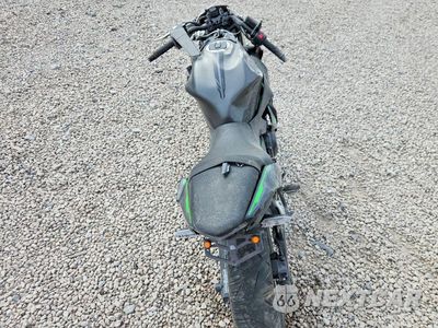 Zdjęcie 6 z 9 samochodu: 2023 KAWASAKI ER650 N VIN:ML5EREN17PDA99877 - miniatura