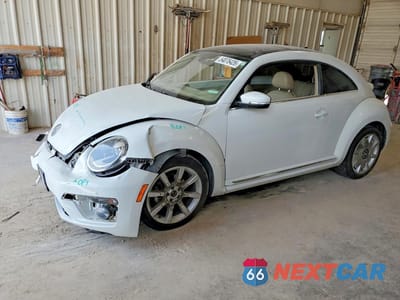 2019 VOLKSWAGEN BEETLE SE 3VWJD7AT4KM708209 - główne zdjęcie licytacji z USA - miniatura