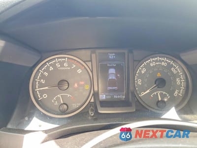 Zdjęcie 9 z 12 samochodu: 2016 TOYOTA TACOMA TRD SPORT VIN:3TMDZ5BN0GM001959 - miniatura