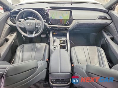 Zdjęcie 8 z 12 samochodu: 2024 LEXUS TX 500H F SPORT PERFORMANCE PREMIUM VIN:5TDABAB66RS002528 - miniatura