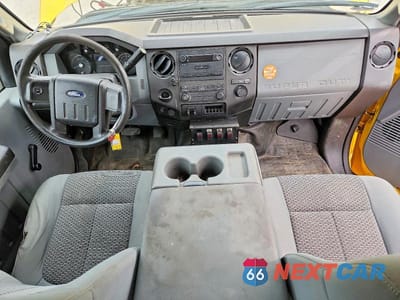 Zdjęcie 8 z 12 samochodu: 2015 FORD F250 SUPER DUTY VIN:1FT7X2BT9FED10026 - miniatura