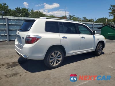 Trzecie zdjęcie samochodu z tyłu: 2008 TOYOTA HIGHLANDER HYBRID VIN:JTEEW41A082000577 - miniatura