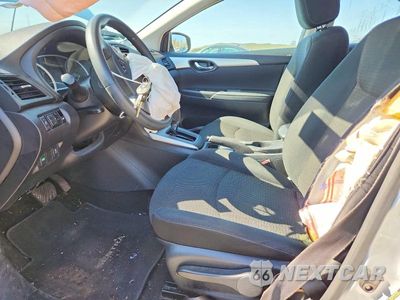 Zdjęcie 7 z 12 samochodu: 2019 NISSAN SENTRA S VIN:3N1AB7AP3KY278020 - miniatura