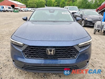 Piąte zdjęcie samochodu w środku: 2023 HONDA ACCORD EX VIN:1HGCY1F30PA055759 - miniatura