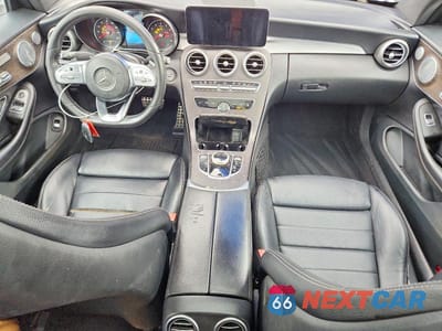 Zdjęcie 8 z 12 samochodu: 2019 MERCEDES-BENZ C 300 4MATIC VIN:WDDWJ8EB1KF860432 - miniatura