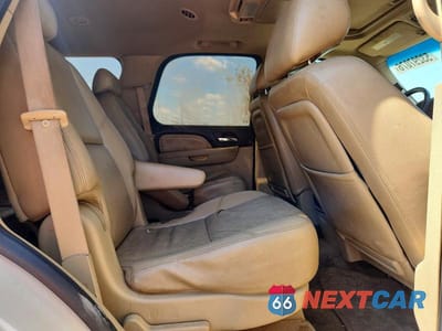 Zdjęcie 11 z 13 samochodu: 2010 GMC YUKON DENALI VIN:1GKUCEEF2AR230790 - miniatura