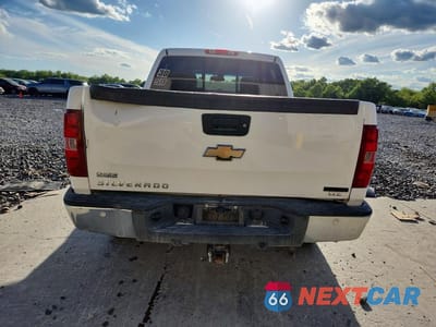 Zdjęcie 6 z 12 samochodu: 2009 CHEVROLET SILVERADO K1500 LTZ VIN:3GCEK33319G279135 - miniatura