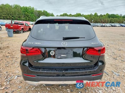 Zdjęcie 6 z 13 samochodu: 2021 MERCEDES-BENZ GLC 300 4MATIC VIN:W1N0G8EB5MF972838 - miniatura