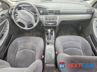 Zdjęcie 8 z 12 samochodu: 2004 CHRYSLER SEBRING LXI VIN:1C3EL56R74N249652 - miniatura