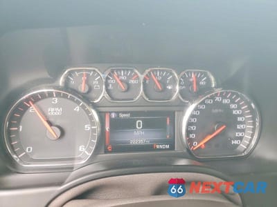 Zdjęcie 9 z 13 samochodu: 2015 GMC YUKON XL K1500 SLT VIN:1GKS2HKC0FR158615 - miniatura